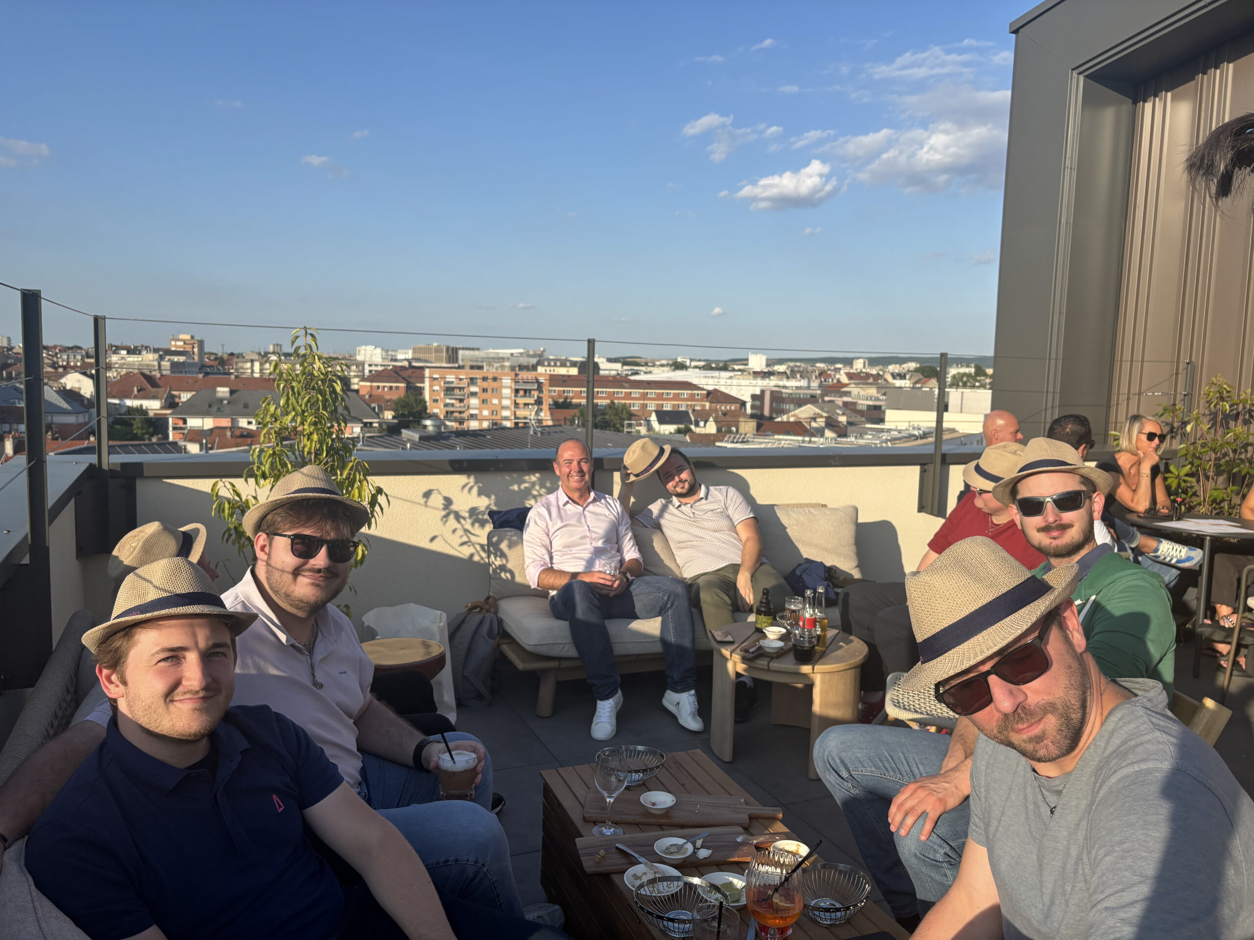 Partage Rooftop à l'agence Peaks Reims